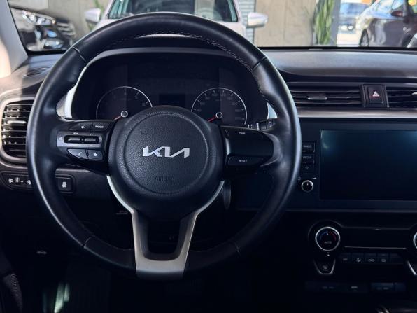 Kia Rio IV Рестайлинг с пробегом 2022 года, цена 2 050 000 рублей, 54400 км, хэтчбек, Автокод Объявления