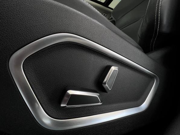 Geely Atlas Pro с пробегом 2023 года, цена 1 700 000 рублей, 168007 км, внедорожник, Автокод Объявления