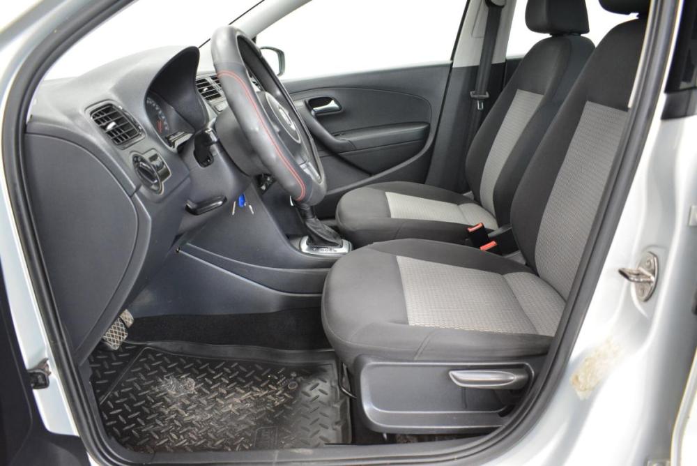 Volkswagen Polo V Киров  - изображение 15