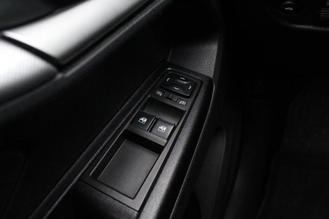 Lada (ВАЗ) Vesta I с пробегом 2018 года, цена 875 000 рублей, 93756 км, седан, Автокод Объявления