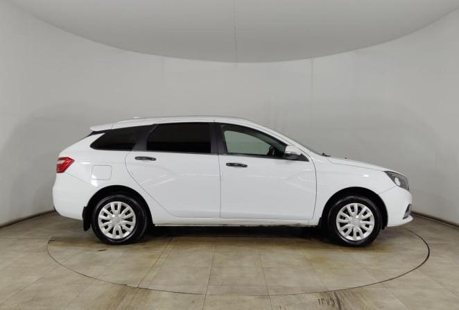 Lada (ВАЗ) Vesta I с пробегом 2021 года, цена 998 000 рублей, 127210 км, седан, Автокод Объявления