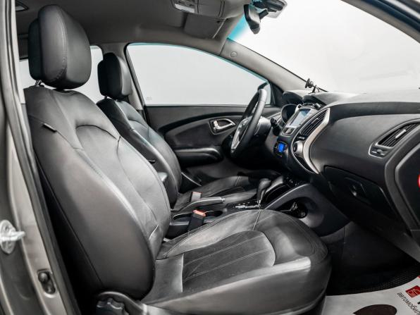 Hyundai ix35 I с пробегом 2012 года, цена 1 299 000 рублей, 130071 км, внедорожник, Автокод Объявления
