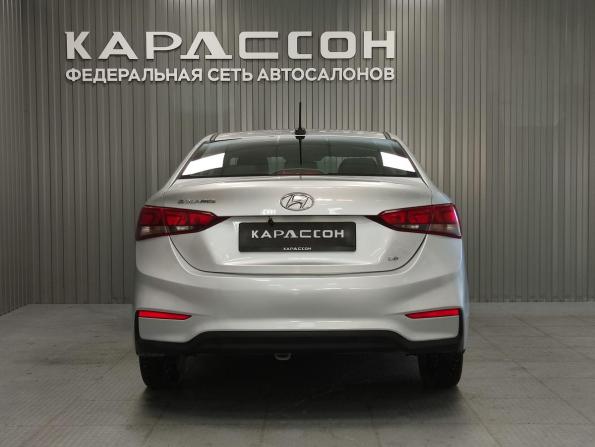 Hyundai Solaris II с пробегом 2017 года, цена 1 210 000 рублей, 104000 км, седан, Автокод Объявления