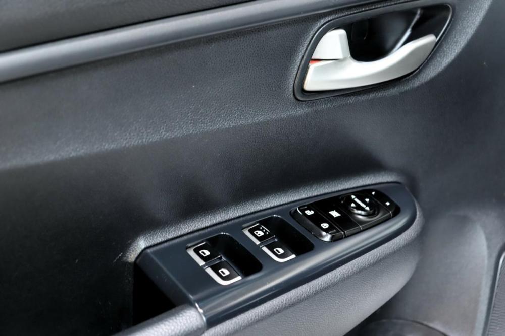 Kia Rio IV Сургут  - изображение 19