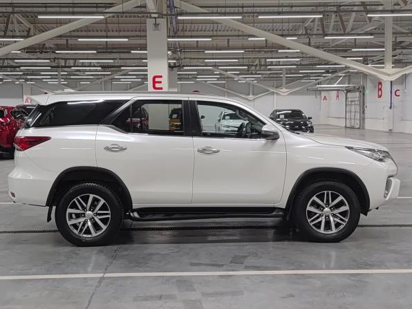 Toyota Fortuner II с пробегом 2018 года, цена 3 890 000 рублей, 104931 км, внедорожник, Автокод Объявления