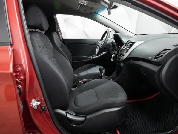 Hyundai Solaris I Рестайлинг с пробегом 2016 года, цена 870 000 рублей, 205000 км, седан, Автокод Объявления