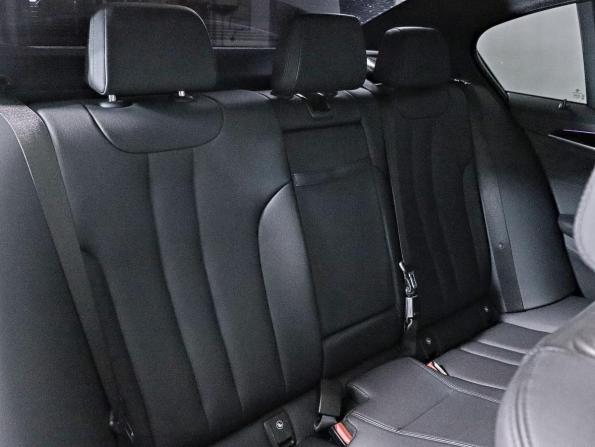 BMW 5 серии VII (G30/G31/G38) с пробегом 2019 года, цена 2 690 000 рублей, 245000 км, седан, Автокод Объявления