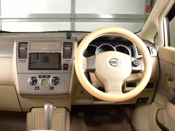 Nissan Tiida I с пробегом 2005 года, цена 499 995 рублей, 254492 км, хэтчбек, Автокод Объявления