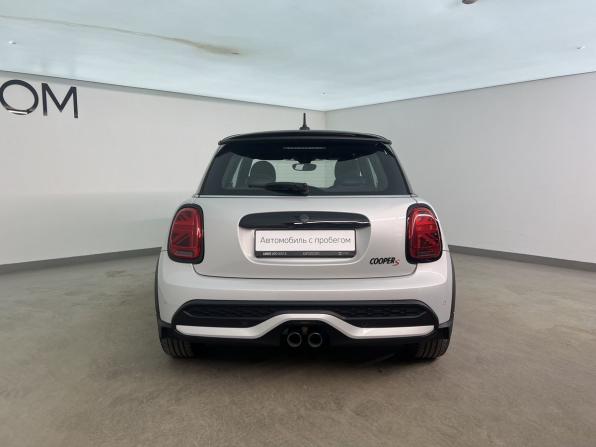 Mini Hatch III (F55/F56) Рестайлинг 2 с пробегом 2021 года, цена 3 850 000 рублей, 43068 км, хэтчбек, Автокод Объявления