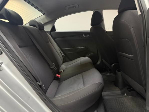 Hyundai Solaris II Рестайлинг с пробегом 2021 года, цена 1 345 000 рублей, 132030 км, седан, Автокод Объявления