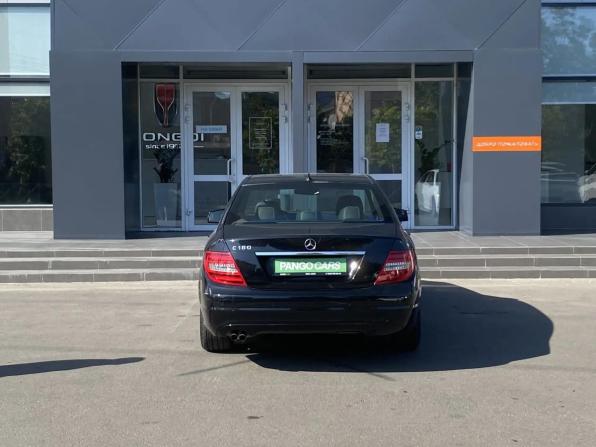 Mercedes-Benz C-Класс III (W204) Рестайлинг с пробегом 2013 года, цена 1 675 000 рублей, 186000 км, седан, Автокод Объявления