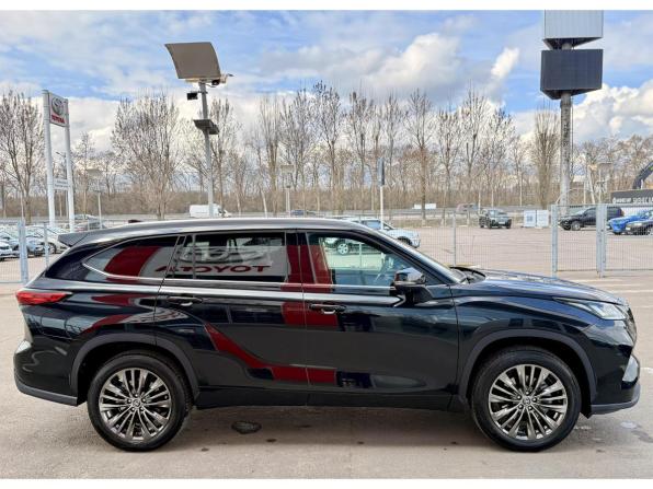 Toyota Highlander IV (XU70) с пробегом 2026 года, цена 5 700 000 рублей, 11 км, внедорожник, Автокод Объявления