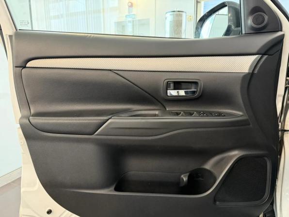Mitsubishi Outlander III с пробегом 2013 года, цена 1 120 000 рублей, 176990 км, внедорожник, Автокод Объявления