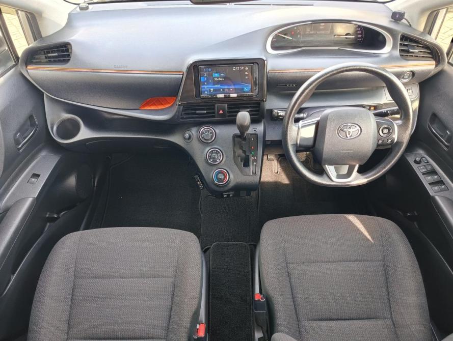 Toyota Sienta II Рестайлинг Челябинск  - изображение 10