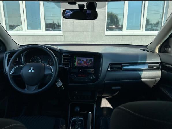 Mitsubishi Outlander III Рестайлинг 3 с пробегом 2018 года, цена 2 035 000 рублей, 84800 км, внедорожник, Автокод Объявления