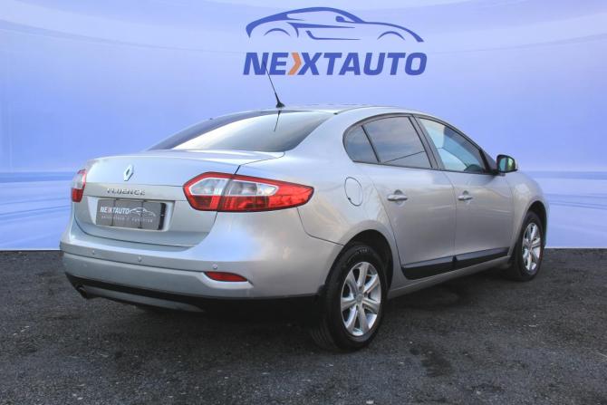 Renault Fluence I Рестайлинг с пробегом 2013 года, цена 573 300 рублей, 291422 км, седан, Автокод Объявления