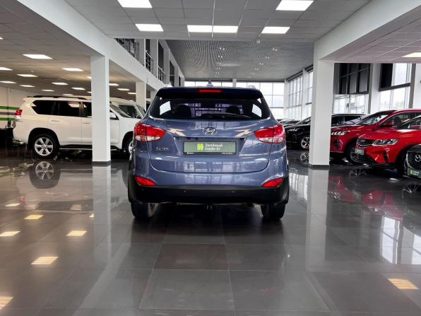 Hyundai ix35 I Рестайлинг с пробегом 2013 года, цена 1 195 000 рублей, 213808 км, внедорожник, Автокод Объявления