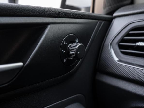 Volkswagen Polo VI с пробегом 2022 года, цена 1 490 000 рублей, 116558 км, лифтбек, Автокод Объявления