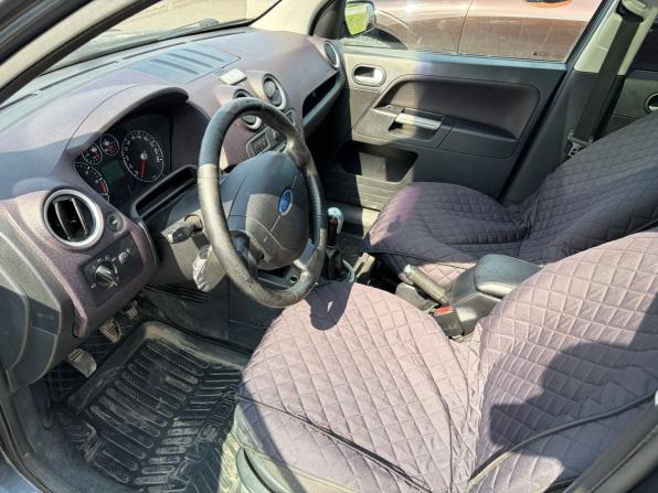 Ford Fusion I Рестайлинг с пробегом 2007 года, цена 427 000 рублей, 290000 км, хэтчбек, Автокод Объявления