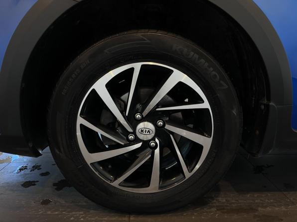 Kia Rio IV Рестайлинг с пробегом 2021 года, цена 1 920 000 рублей, 63288 км, хэтчбек, Автокод Объявления