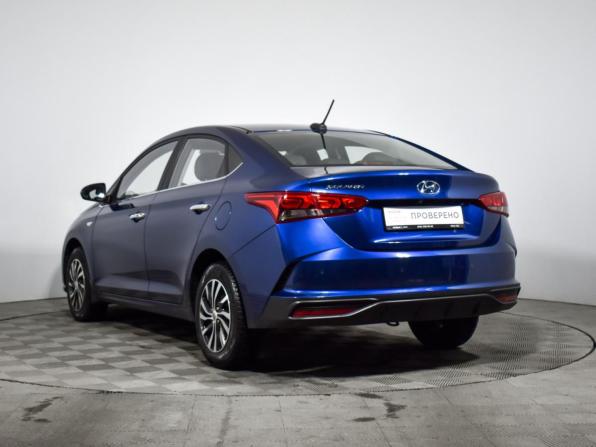 Hyundai Solaris II Рестайлинг с пробегом 2022 года, цена 1 890 000 рублей, 44701 км, седан, Автокод Объявления