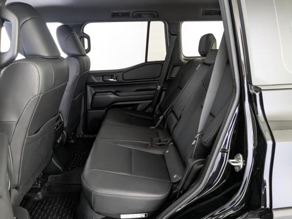 Toyota Land Cruiser Prado 250 Series с пробегом 2024 года, цена 9 530 000 рублей, 27770 км, внедорожник, Автокод Объявления