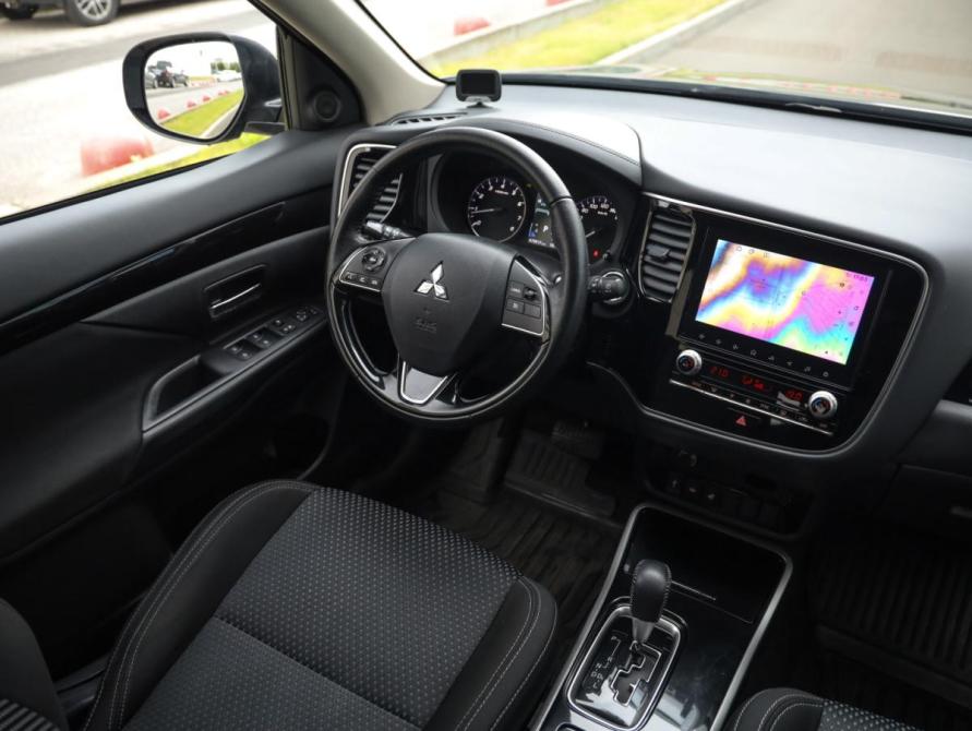 Mitsubishi Outlander III Рестайлинг 3 Санкт-Петербург  - изображение 10