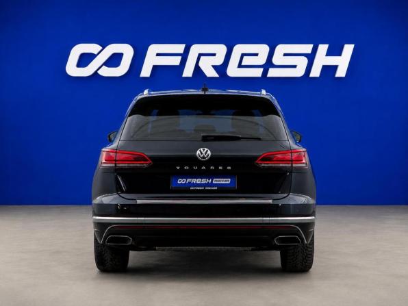 Volkswagen Touareg III с пробегом 2019 года, цена 3 396 900 рублей, 169765 км, внедорожник, Автокод Объявления