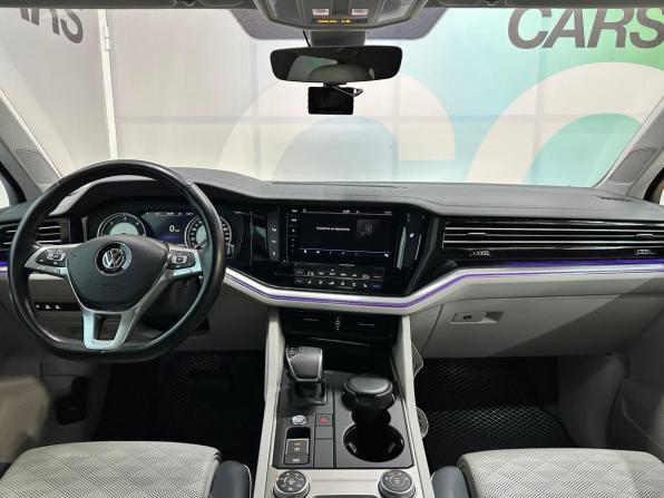 Volkswagen Touareg III с пробегом 2019 года, цена 4 000 000 рублей, 204567 км, внедорожник, Автокод Объявления