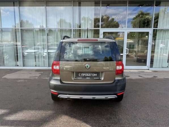 Skoda Yeti I с пробегом 2011 года, цена 650 000 рублей, 207111 км, внедорожник, Автокод Объявления