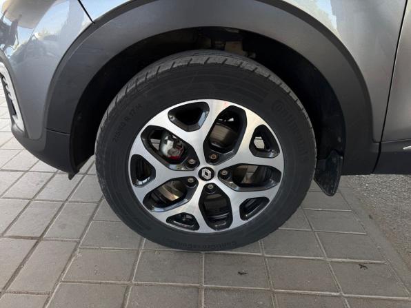 Renault Kaptur I с пробегом 2019 года, цена 1 560 000 рублей, 122143 км, внедорожник, Автокод Объявления