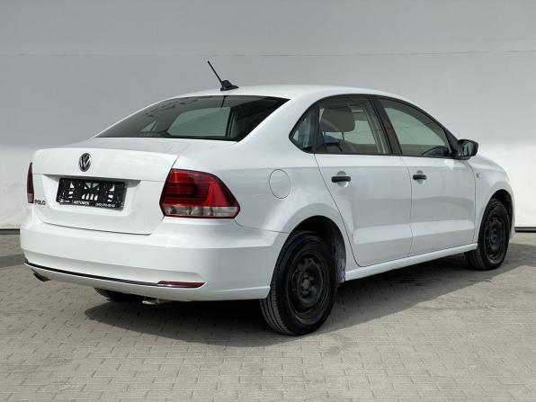 Volkswagen Polo V Рестайлинг с пробегом 2019 года, цена 498 000 рублей, 451673 км, седан, Автокод Объявления