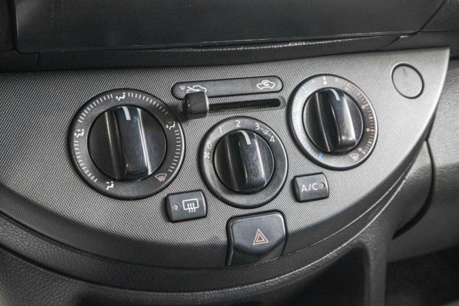 Nissan Note I с пробегом 2007 года, цена 649 000 рублей, 254400 км, хэтчбек, Автокод Объявления