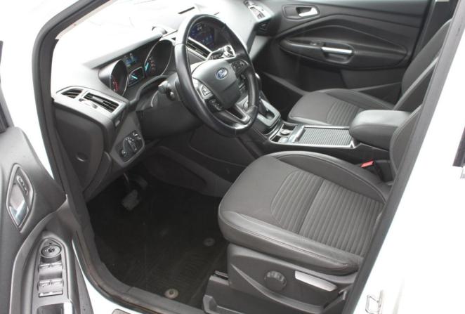 Ford Kuga II Рестайлинг с пробегом 2018 года, цена 1 486 000 рублей, 269424 км, внедорожник, Автокод Объявления