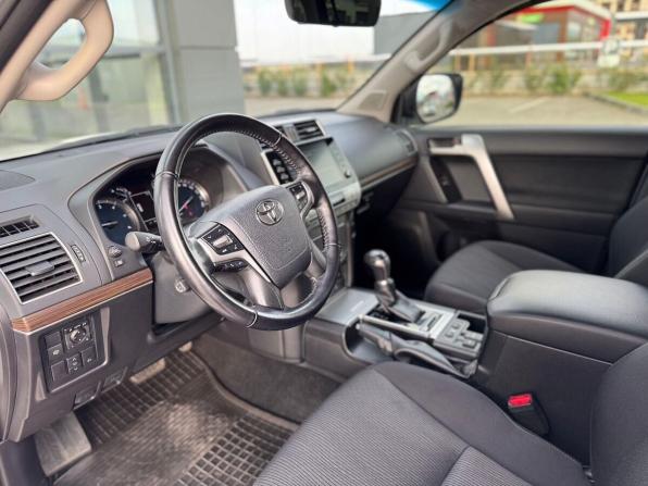 Toyota Land Cruiser Prado 150 Series Рестайлинг 3 с пробегом 2021 года, цена 7 450 000 рублей, 51143 км, внедорожник, Автокод Объявления