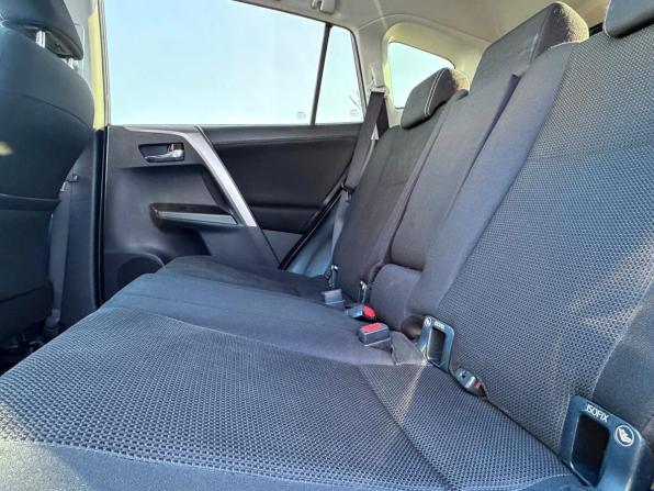 Toyota RAV4 IV (XA40) Рестайлинг с пробегом 2018 года, цена 2 250 000 рублей, 208900 км, внедорожник, Автокод Объявления
