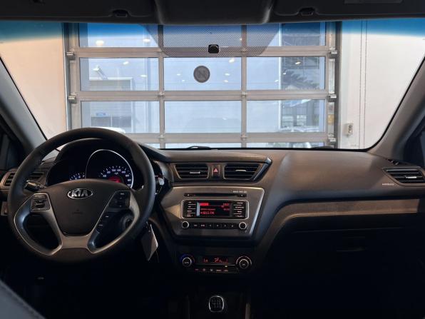 Kia Rio III Рестайлинг с пробегом 2016 года, цена 1 060 000 рублей, 127899 км, седан, Автокод Объявления