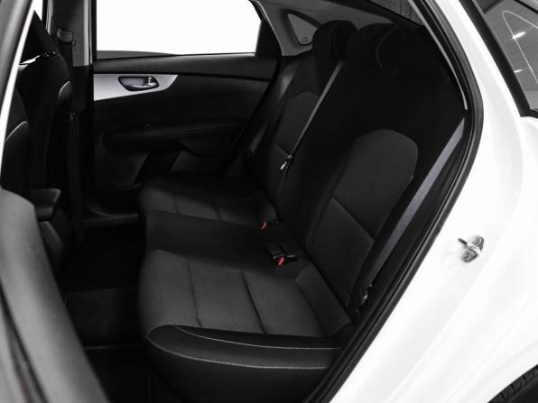 Kia Cerato IV с пробегом 2022 года, цена 1 999 000 рублей, 95546 км, седан, Автокод Объявления