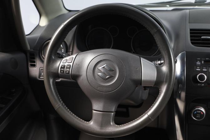Suzuki SX4 I (Classic) Рестайлинг с пробегом 2010 года, цена 999 000 рублей, 148900 км, хэтчбек, Автокод Объявления