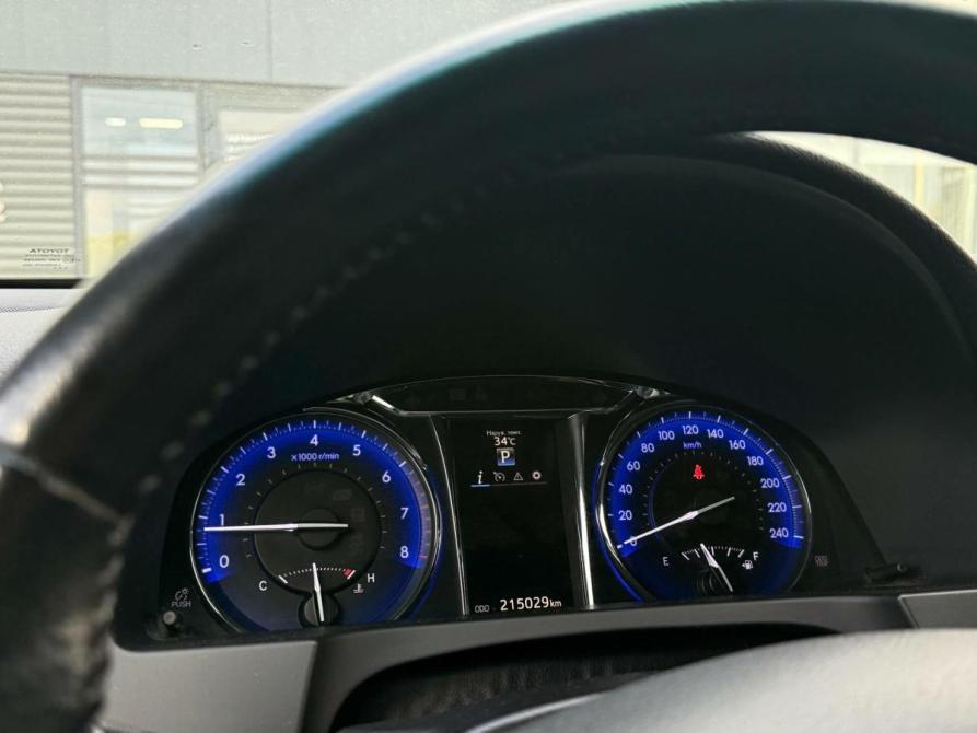 Toyota Camry VII (XV50) Рестайлинг 2 Омск  - изображение 19