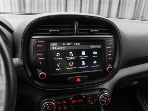 Kia Soul III с пробегом 2022 года, цена 2 390 000 рублей, 32730 км, хэтчбек, Автокод Объявления