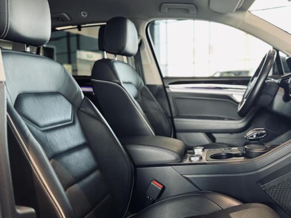 Volkswagen Touareg III с пробегом 2018 года, цена 4 750 000 рублей, 97865 км, внедорожник, Автокод Объявления
