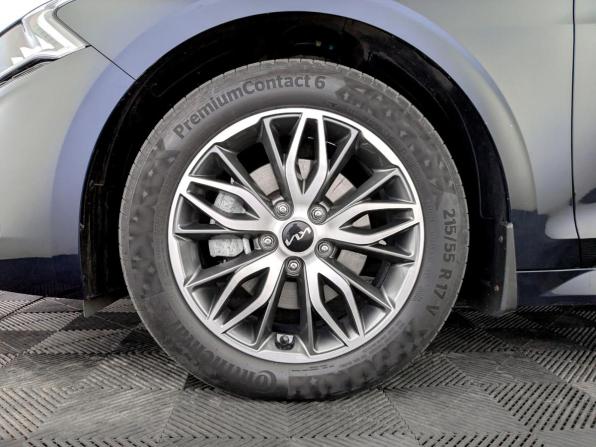 Kia K5 III с пробегом 2022 года, цена 2 840 000 рублей, 68406 км, седан, Автокод Объявления