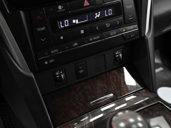 Toyota Camry VII (XV50) Рестайлинг 2 с пробегом 2017 года, цена 1 849 000 рублей, 233000 км, седан, Автокод Объявления
