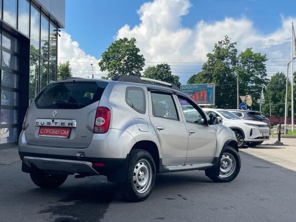 Renault Duster I с пробегом 2013 года, цена 799 000 рублей, 200000 км, внедорожник, Автокод Объявления