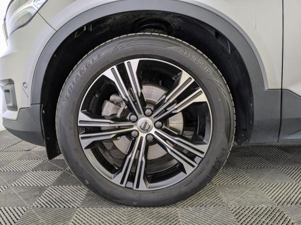 Volvo XC40 I с пробегом 2020 года, цена 3 155 000 рублей, 111143 км, внедорожник, Автокод Объявления