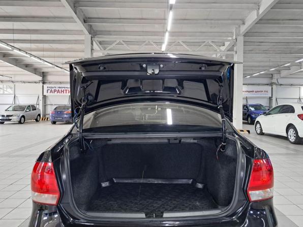 Volkswagen Polo V с пробегом 2013 года, цена 555 000 рублей, 300983 км, седан, Автокод Объявления