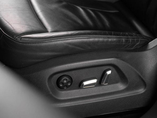 Audi Q5 I (8R) Рестайлинг с пробегом 2012 года, цена 2 039 000 рублей, 209874 км, внедорожник, Автокод Объявления