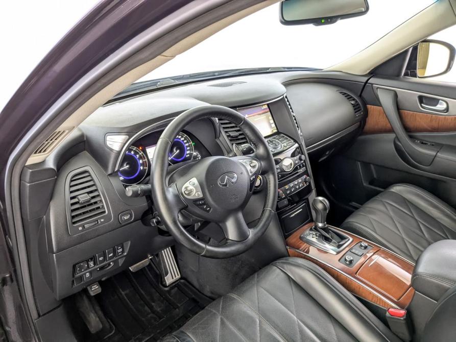 Infiniti QX70 Москва  - изображение 16