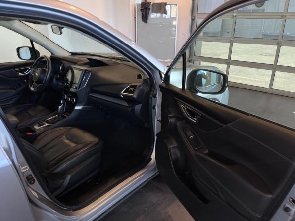 Subaru Forester V с пробегом 2018 года, цена 2 468 000 рублей, 127642 км, внедорожник, Автокод Объявления